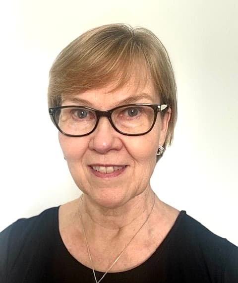 Marjukka Piiroinen - Lähihoitaja, Äänimaljahoitaja, AUVO-hoitaja kauneushoitola Bluevian Note Hyvinkää